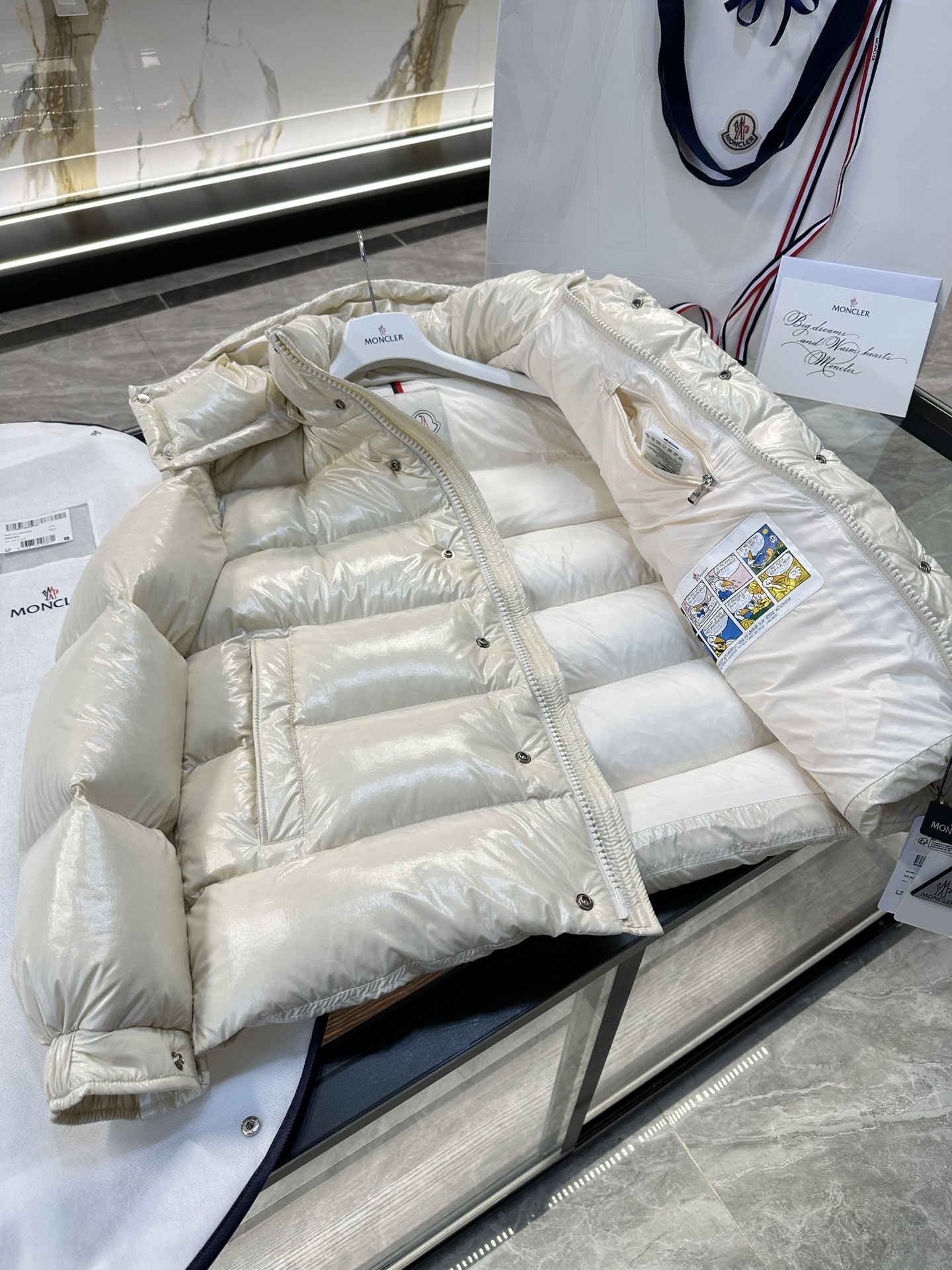 スーパーコピー服後払い国内発送対応N品安全必ず届く信用できるサイト